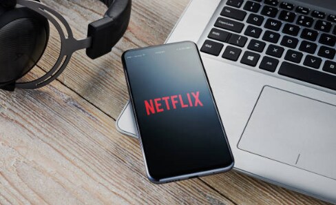 El precio de las acciones de Netflix: ¿Los resultados del T2 reflejan una impresionante subida?