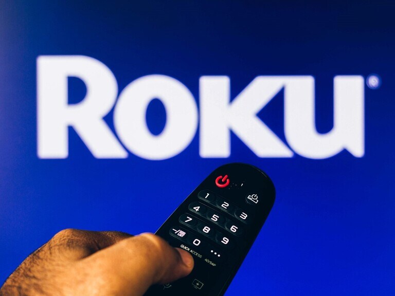 Is the Roku share price a must-watch on Netflix bid talk?