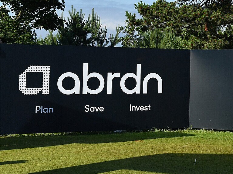 Can dividend payouts keep Abrdn’s share price afloat?