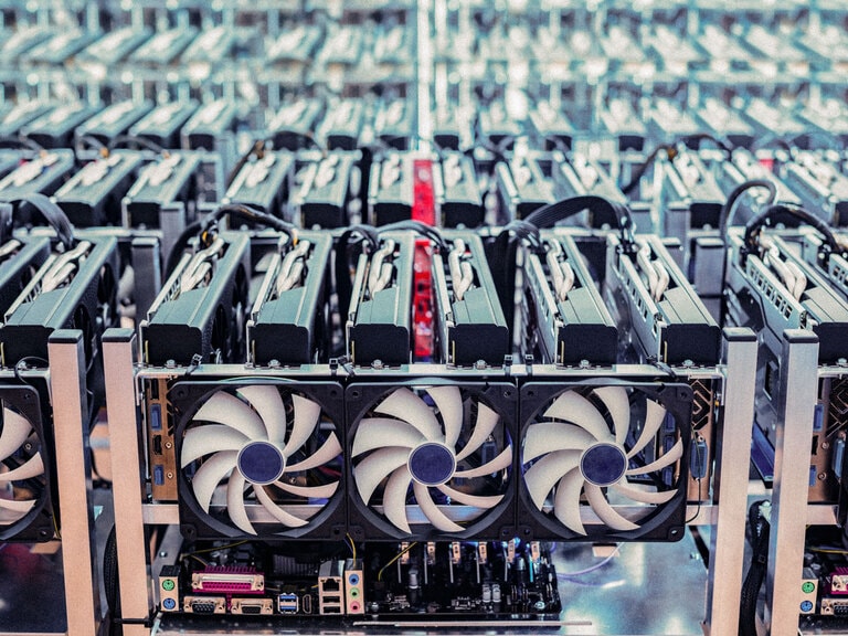 Will Marathon Digital’s Chip Cooling System Boost Bitcoin Mining Efficiency and MARA Shares?
