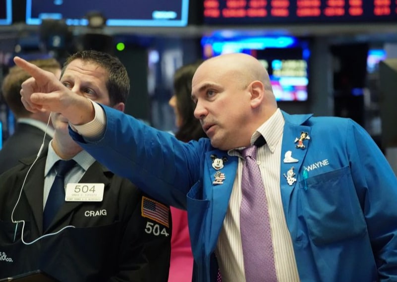 A trader on the NYSE