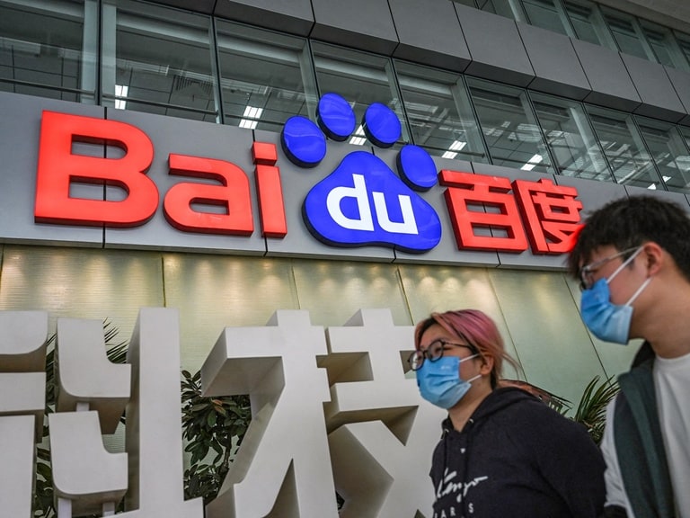 AI Smart Glasses: Can Baidu Challenge Meta?