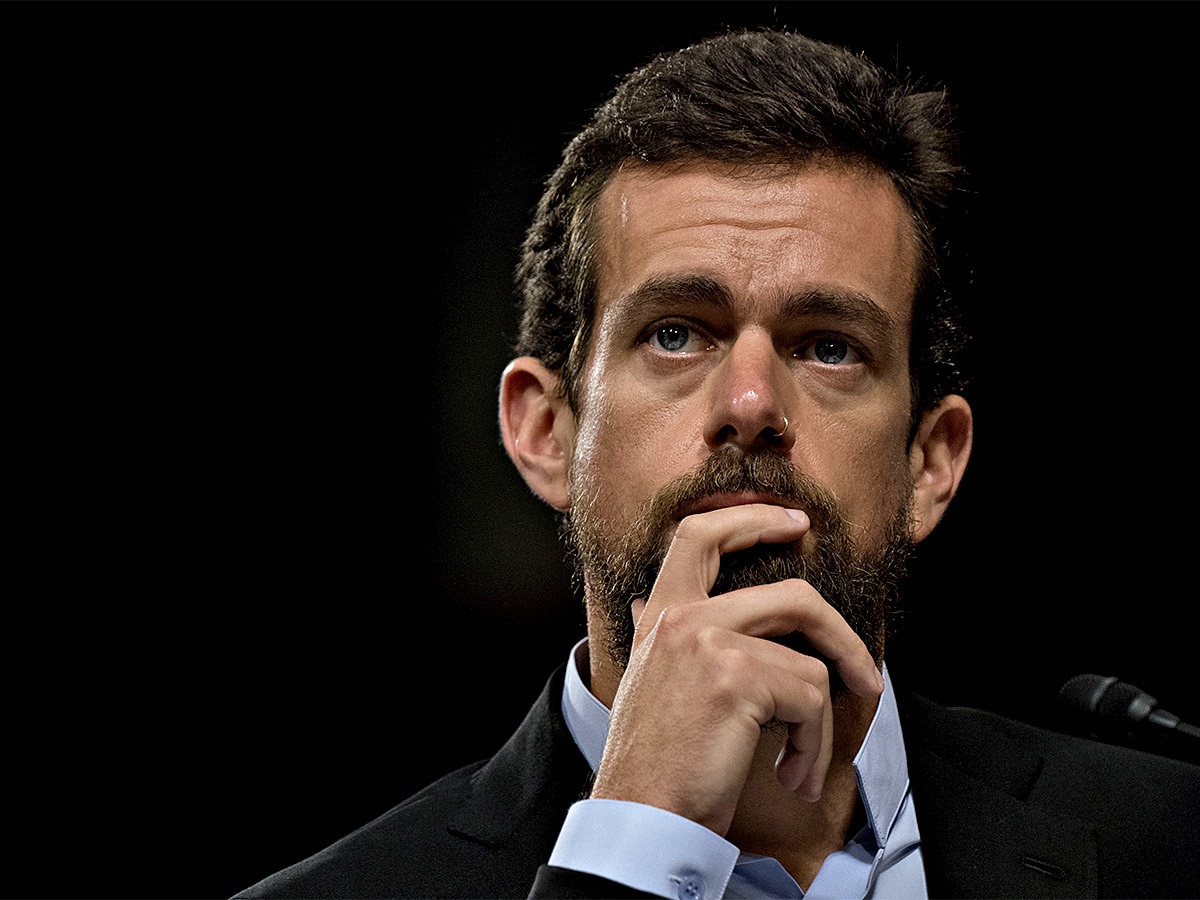 Is Twitter’s share price about to breakout?
