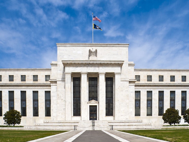 Minutki Fed mogą przyćmić dzisiejszy raport o płacach w USA