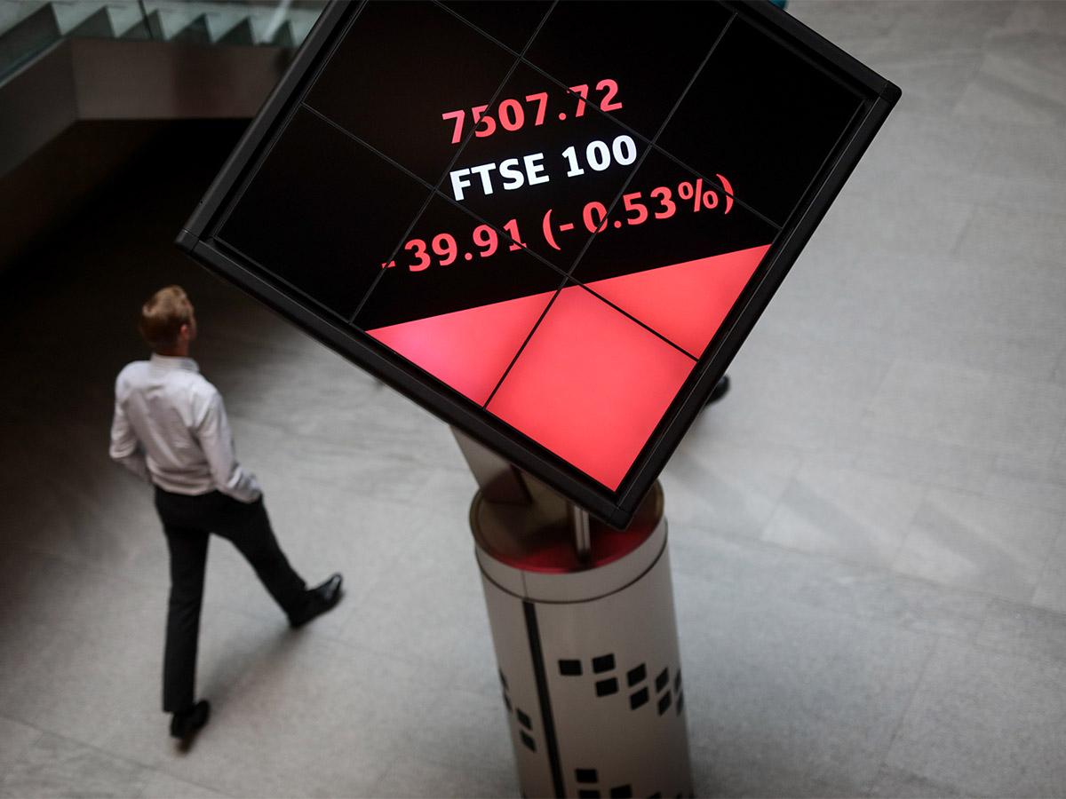 FTSE100 set to open at 18 month high