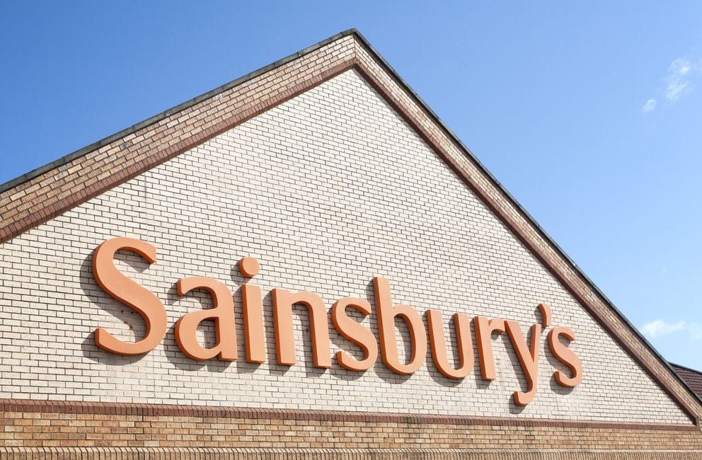 Sainsbury Shrugs Off Asda Deal Disappointment Fed In Focus As Trump - 