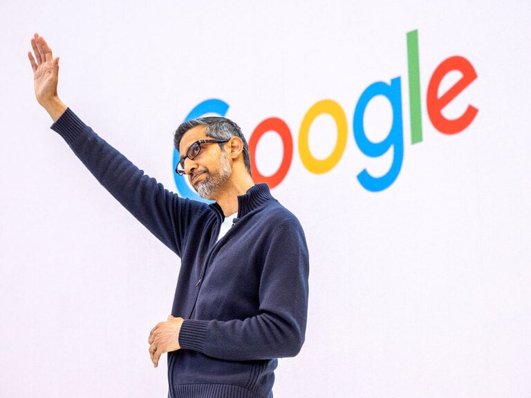 Google turns to solar to offset soaring AI emissions