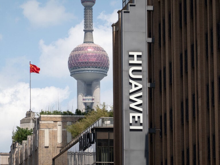 Huawei Takes on Nvidia in China Chip Race