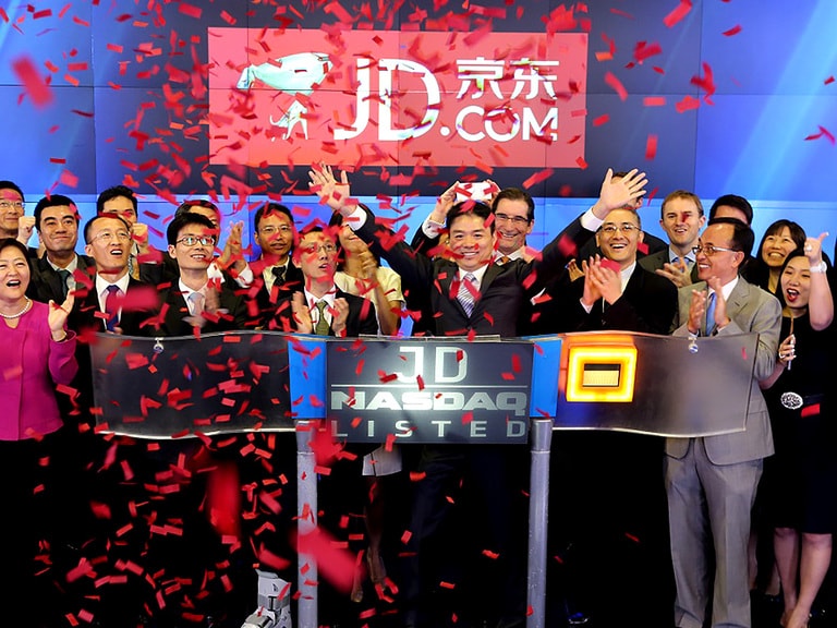 What is expected for JD.com’s earnings?