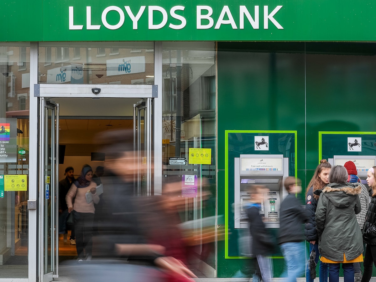 Can Lloyds’ share price see a 50% upside?