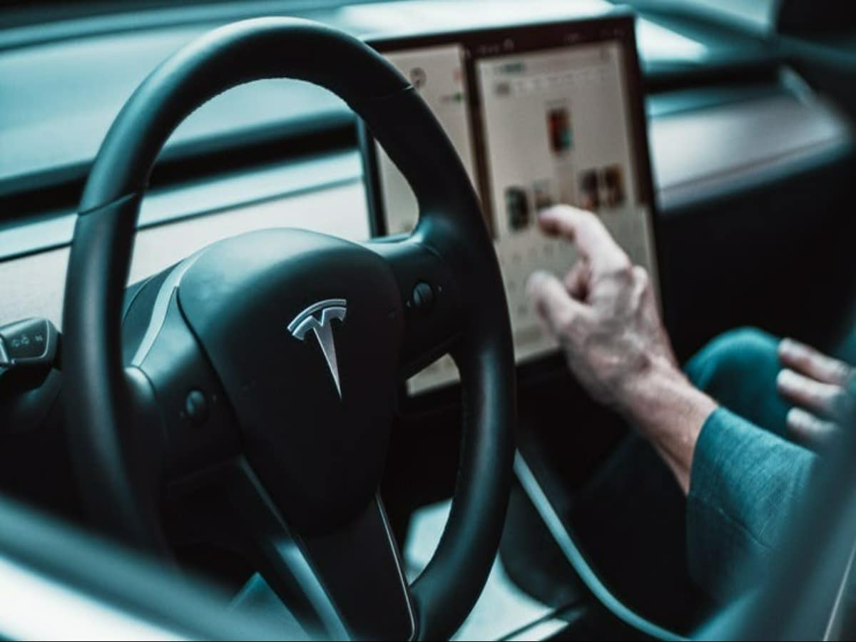 Will tighter supply chain control drive the Tesla share price?