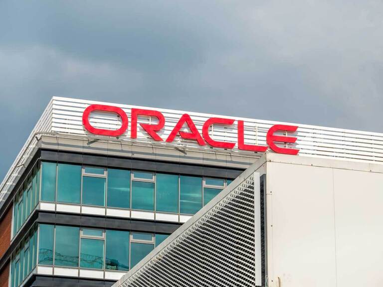 ORCL Stock Earnings Preview: Will Stargate Super-charge Oracle?