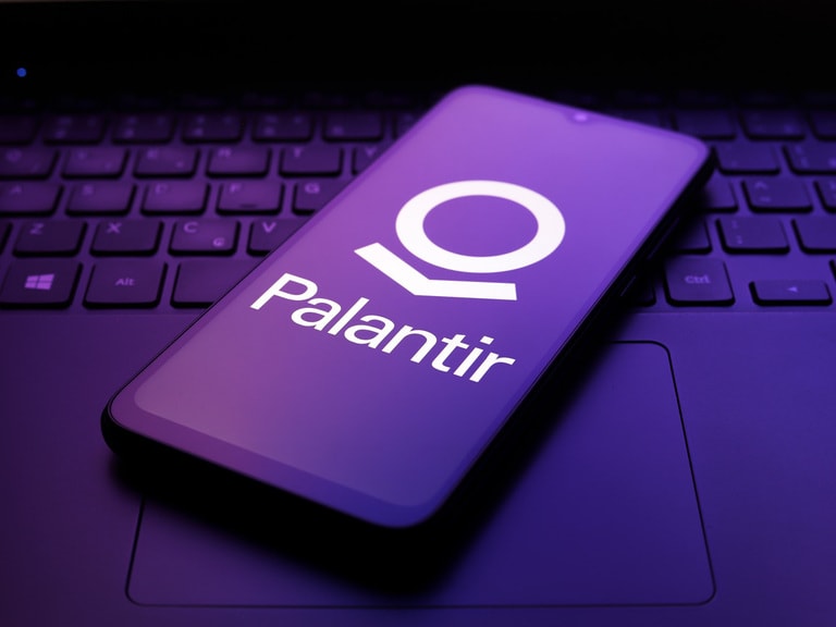 Why Did ARK Sell Palantir?