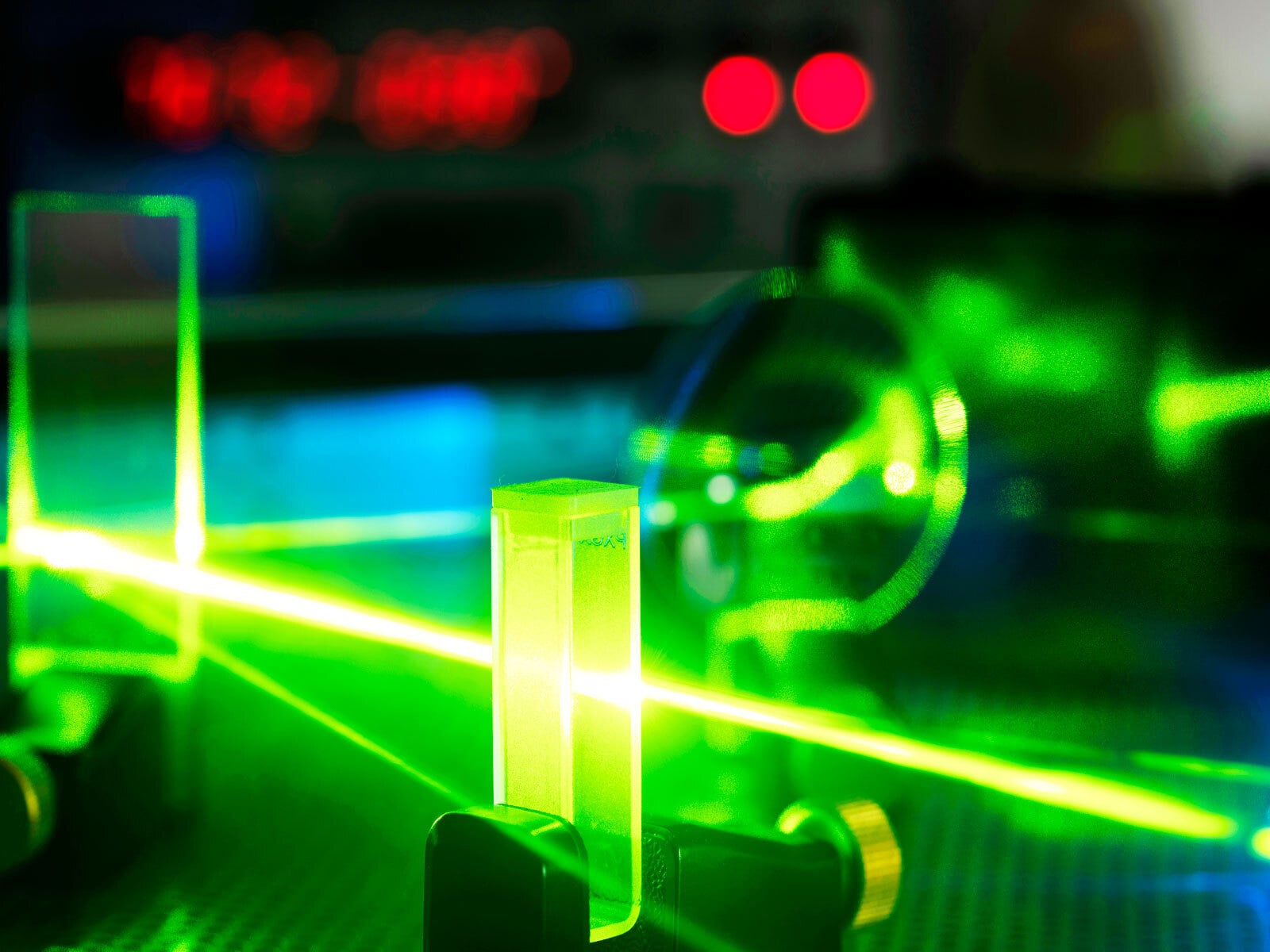 COHR, LITE and AAOI: Can Photonics Solve AI’s Bandwidth Problem?