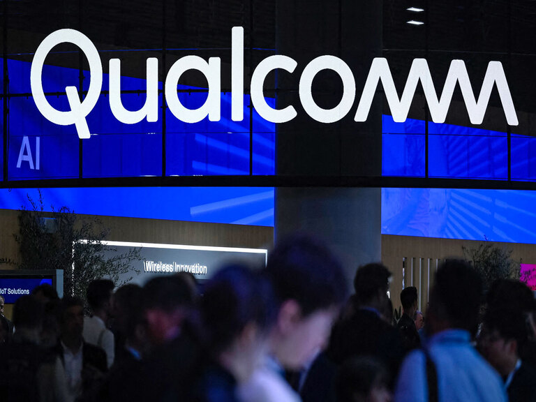 QCOM Stock: Can Qualcomm Compete in the Data Center Segment?