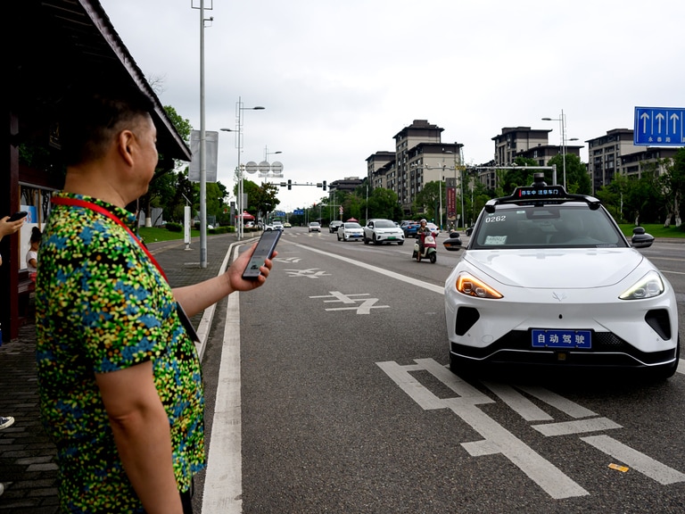 BIDU, PONY and WRD: In the Driving Seat of China’s Robotaxi Boom
