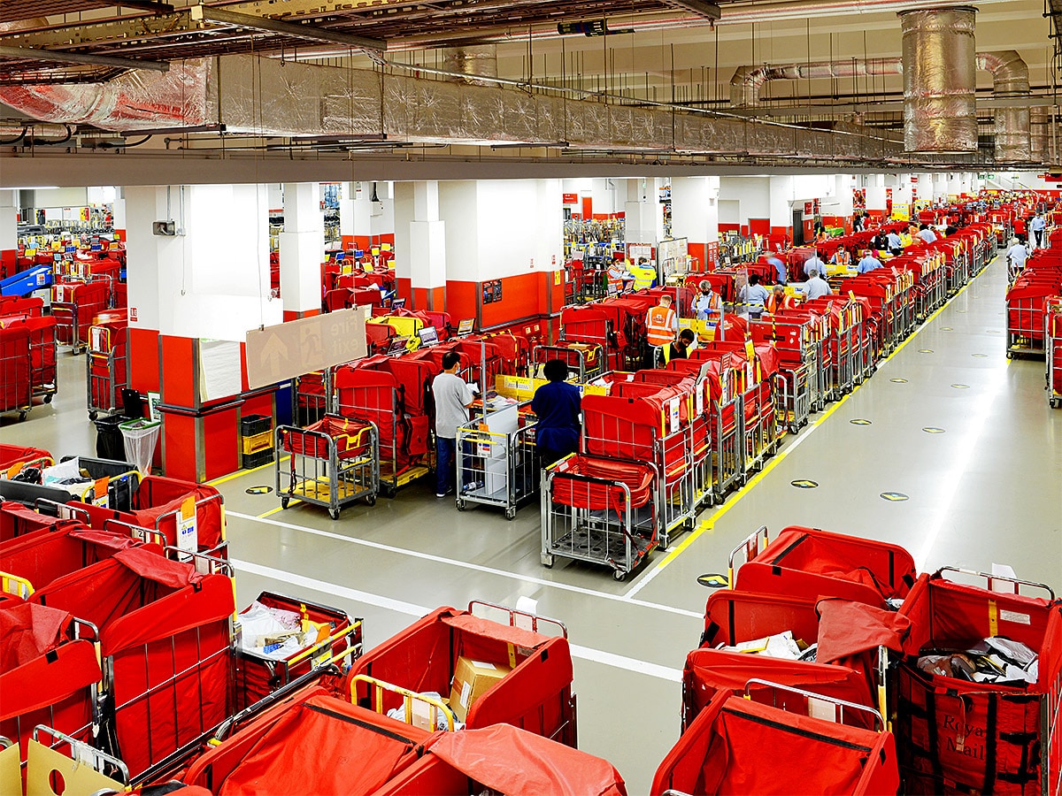 Roayl Mail share price: A Royal Mail sorting office