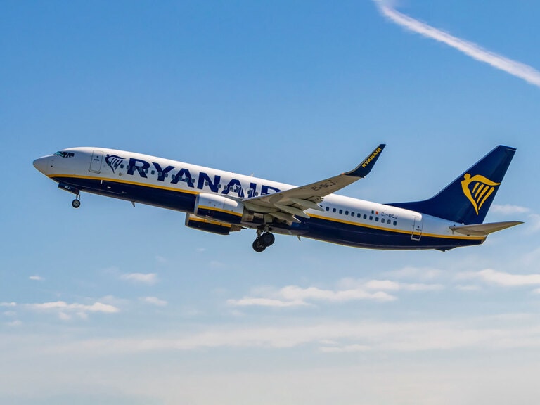 Ryanair shares take flight as profits recover