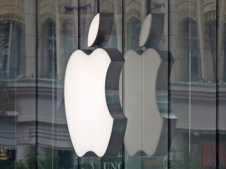 Big Tech Earnings Preview: AI and Tariffs in Focus