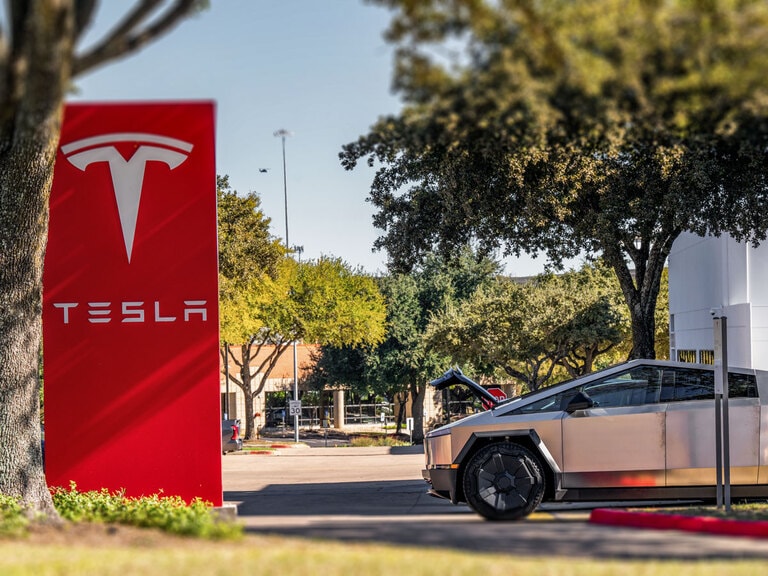 Will These Setbacks Hurt TSLA Stock?