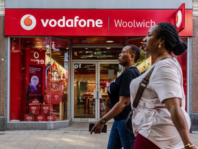 Will Vodafone’s share price get above £1 this year?