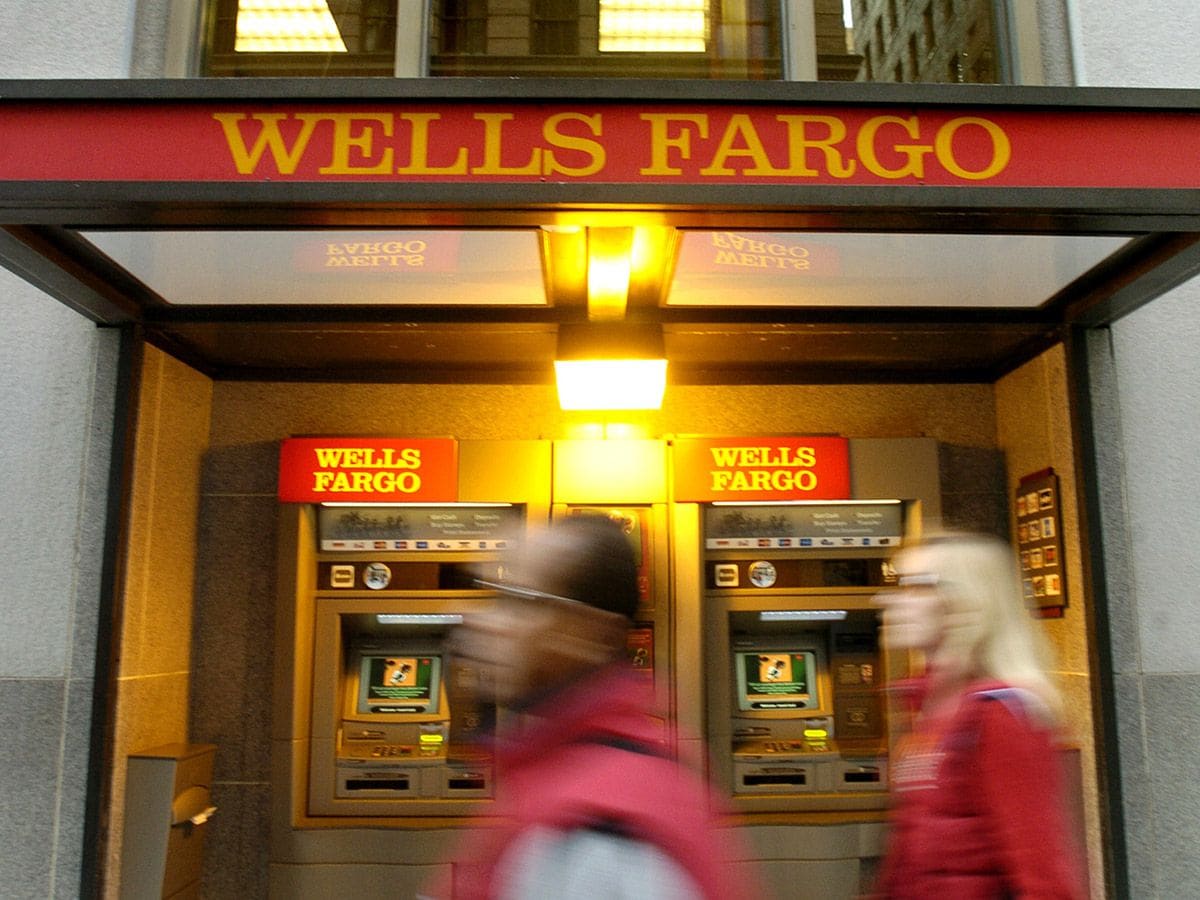 Bank of America v Wells Fargo: which share price is a ‘buy’ after Q2 earnings?