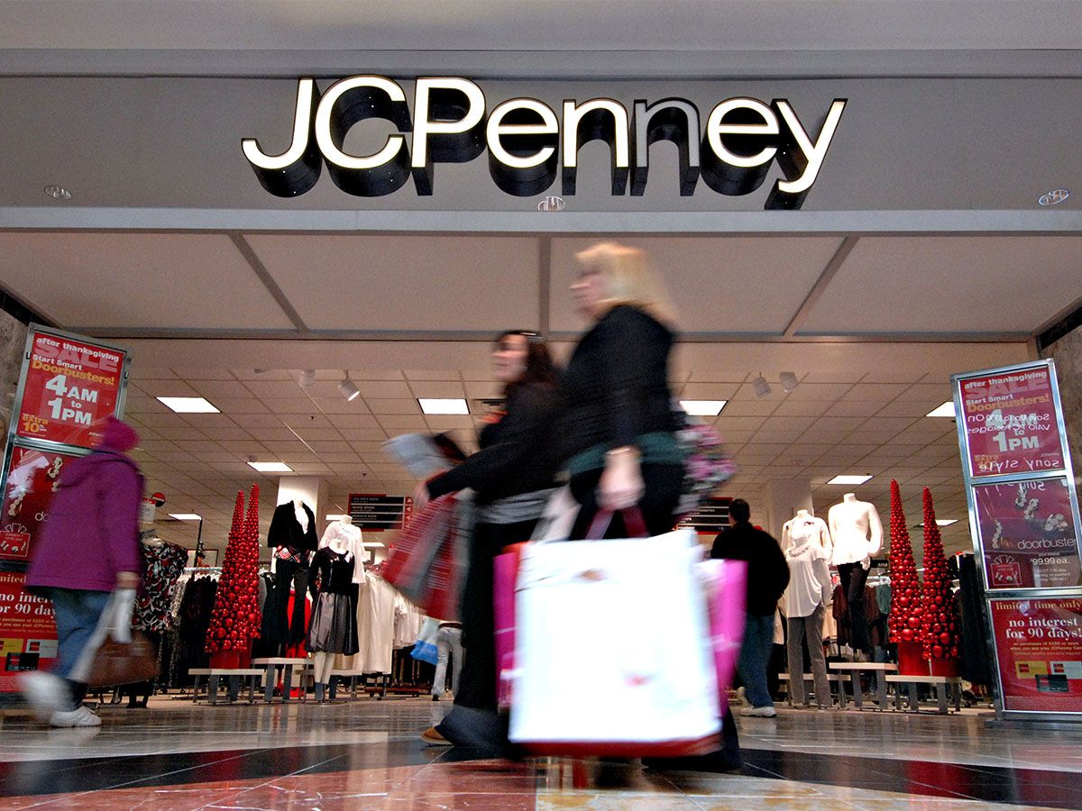 JCPenney share price plummets ahead of results; NYSE delisting next?