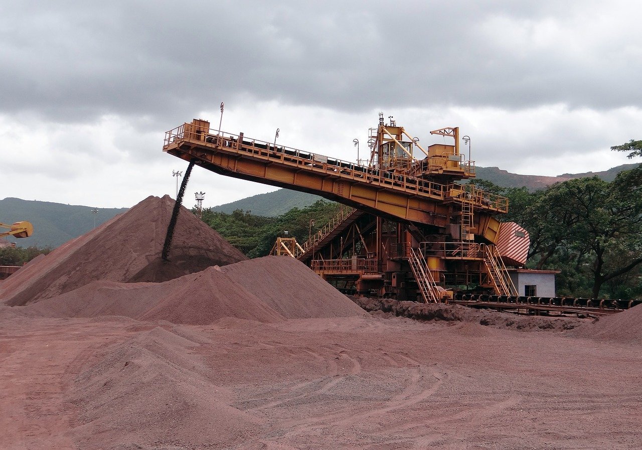 iron ore and mining equipment