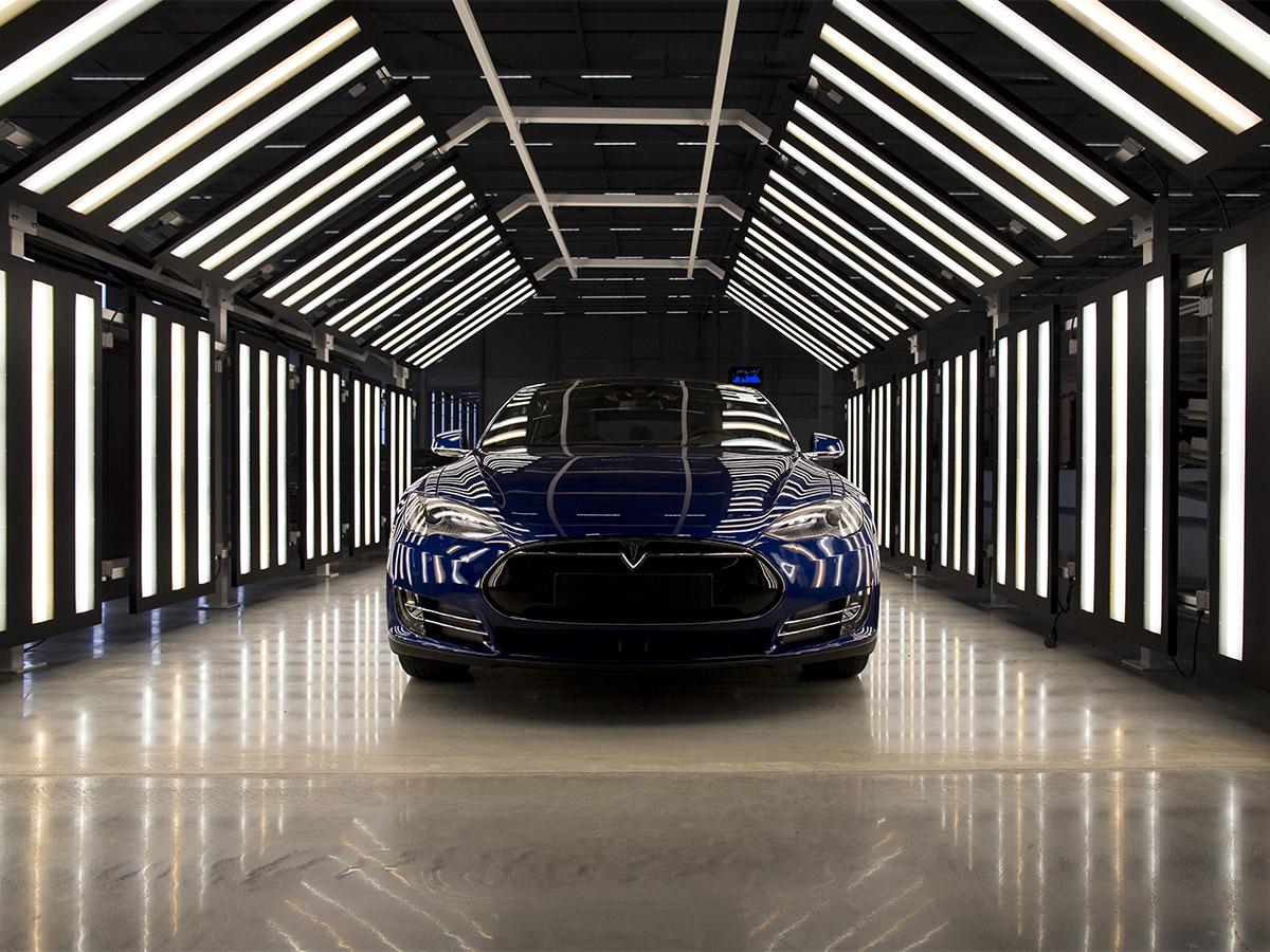 Will Tesla’s share price continue to accelerate in 2020?
